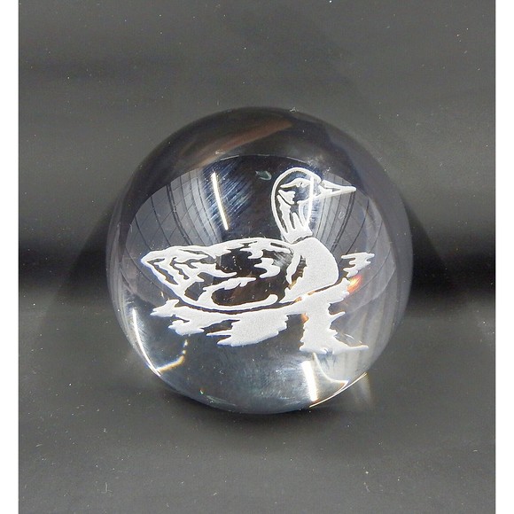 Jonel Full Lead Crystal Etched Duck Dome Magnifying Paperweight 3-1/2 Inches - Picture 8 of 10